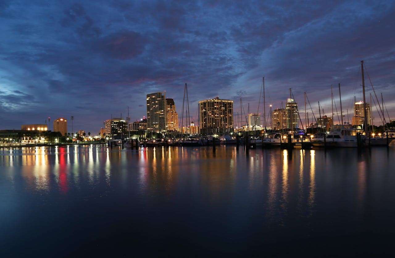 Moving to St. Petersburg, FL from Out of State: What to Know Before You Sign