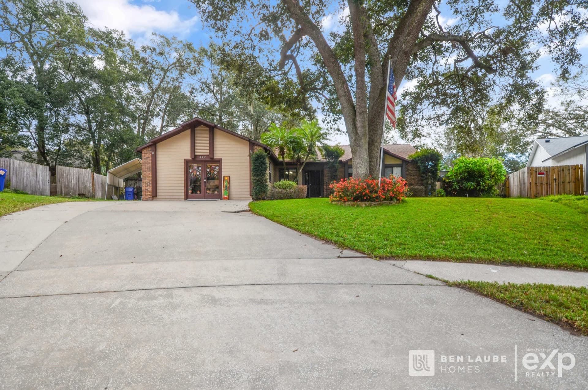 Venetian Isles homes