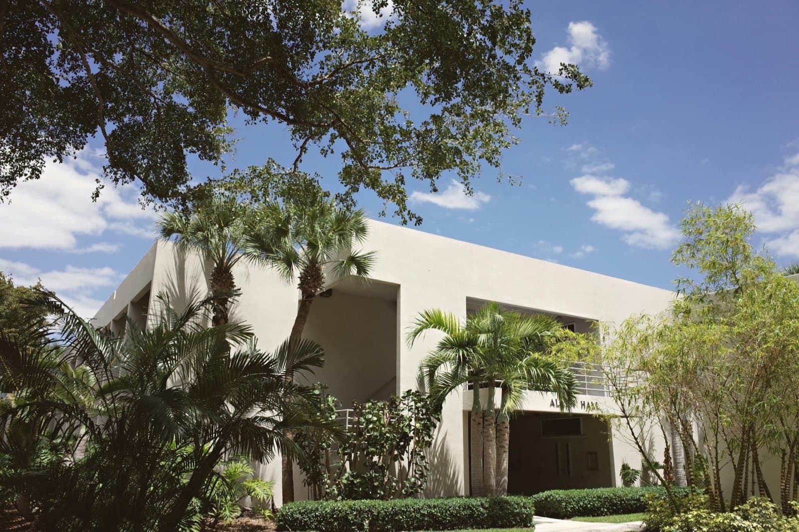 John Hopkins Middle School — homes and neighborhoods in the attendance zone