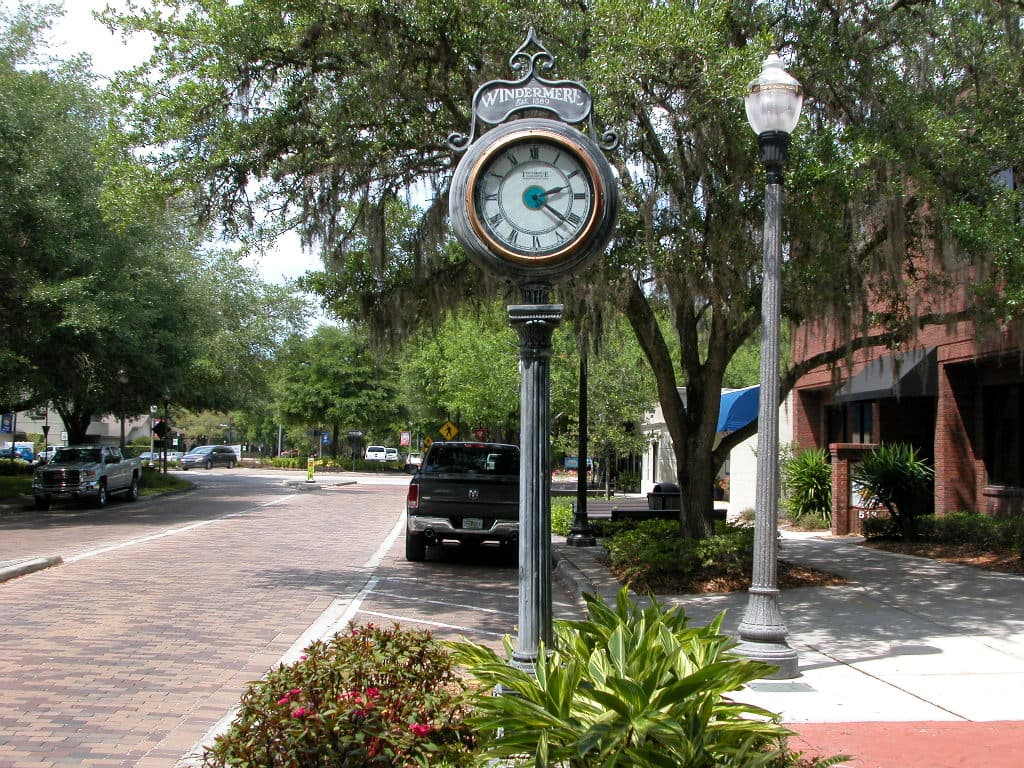 Windermere High School — homes and neighborhoods in the attendance zone